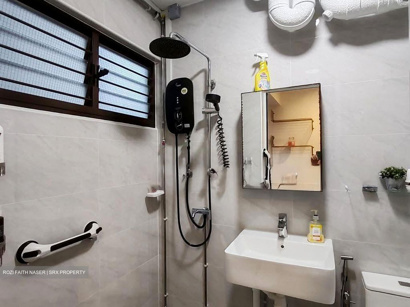 Blk 214 Choa Chu Kang Central (Choa Chu Kang), HDB Executive #635318911